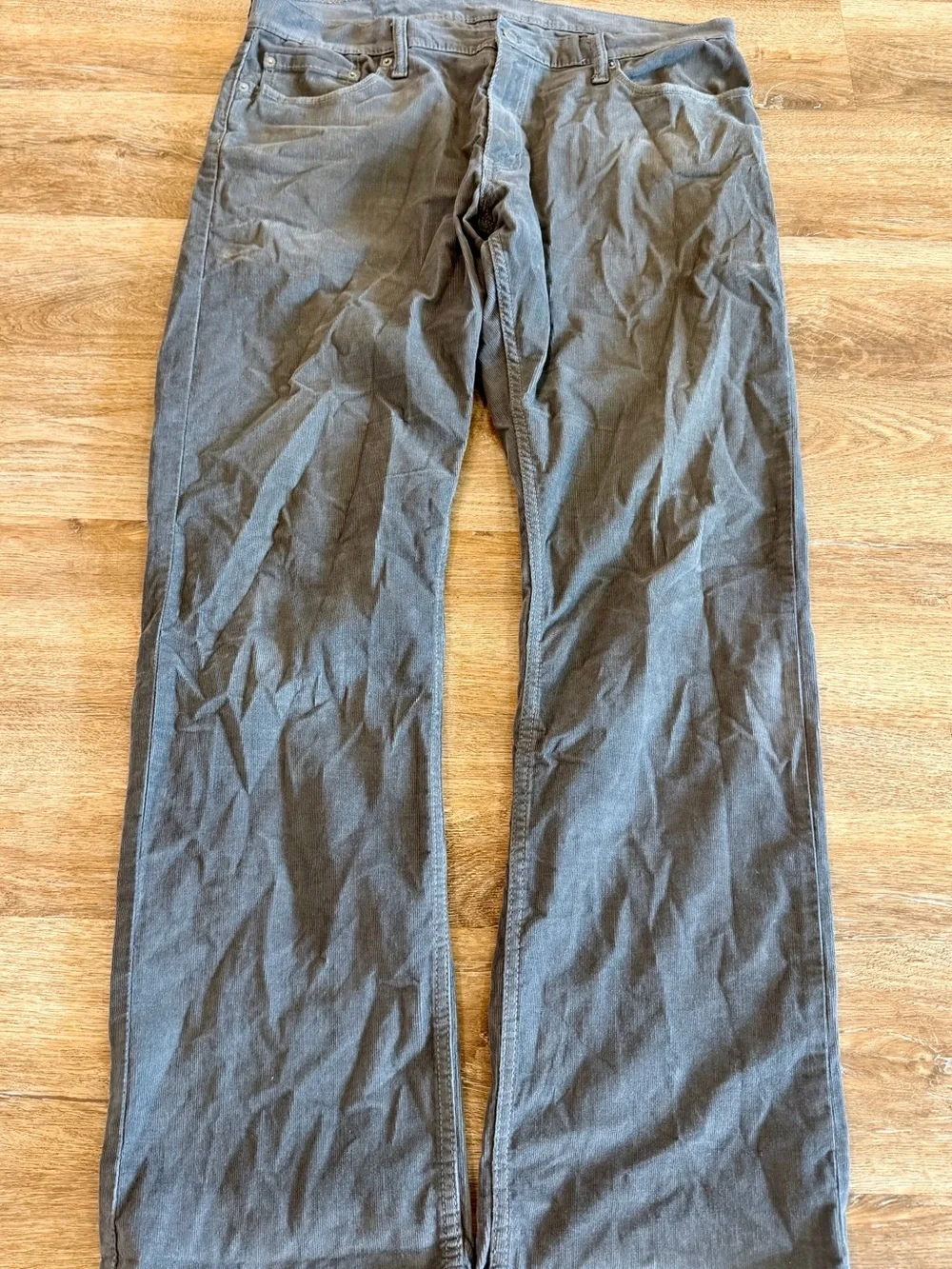 Levi’s 514 Corduroy Pants Gray Mens 36x32 Straight  9” Leg Openings